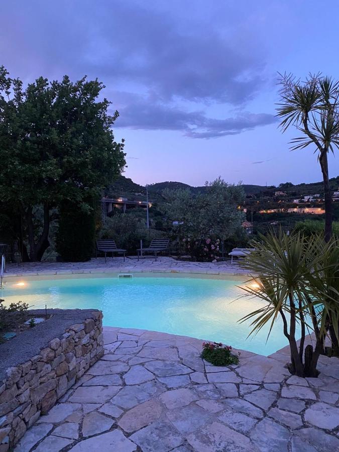 Relais San Sebastiano Villa Pietra Ligure Buitenkant foto